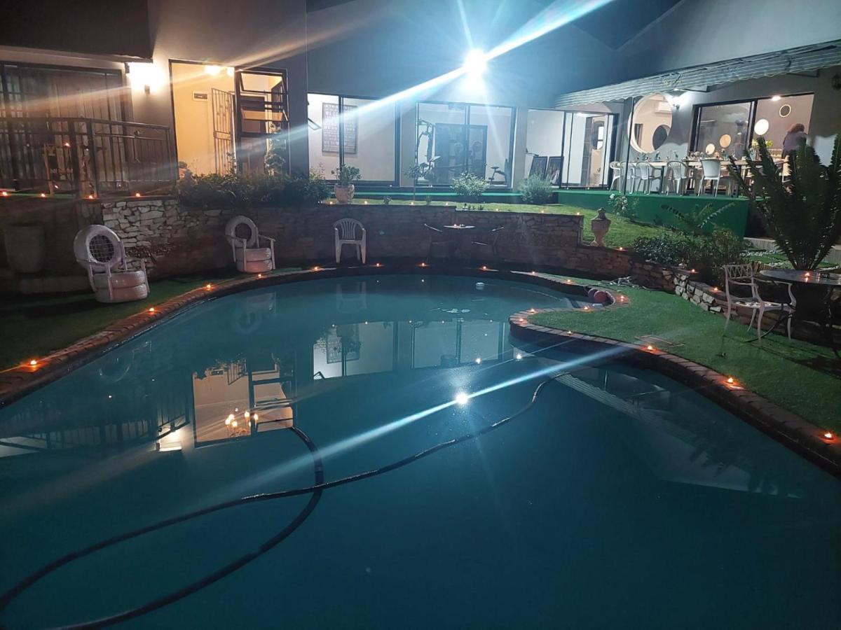 יוהנסבורג Muco Guest House מראה חיצוני תמונה
